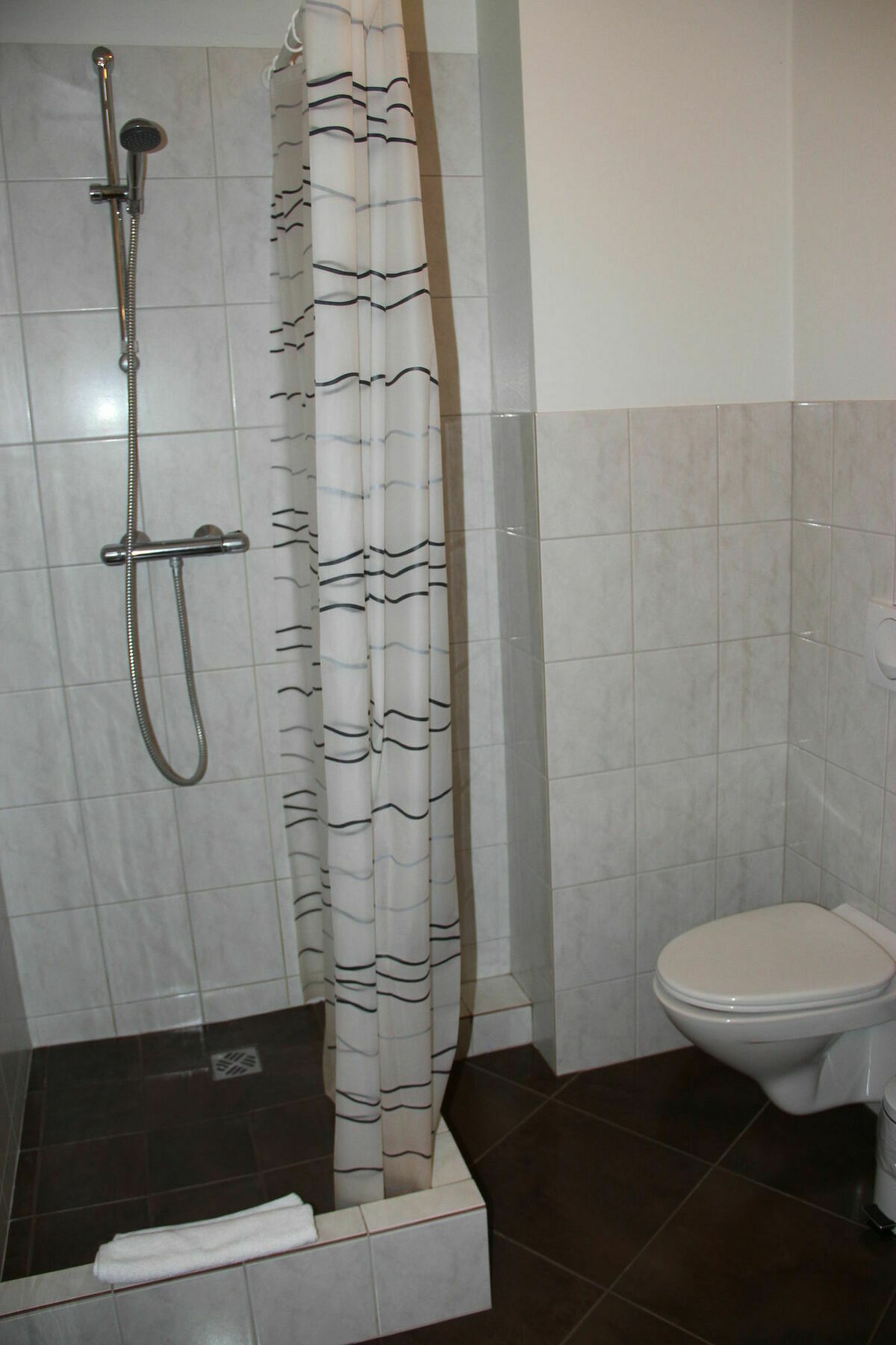 Acco Guesthouse Akureyri Ngoại thất bức ảnh